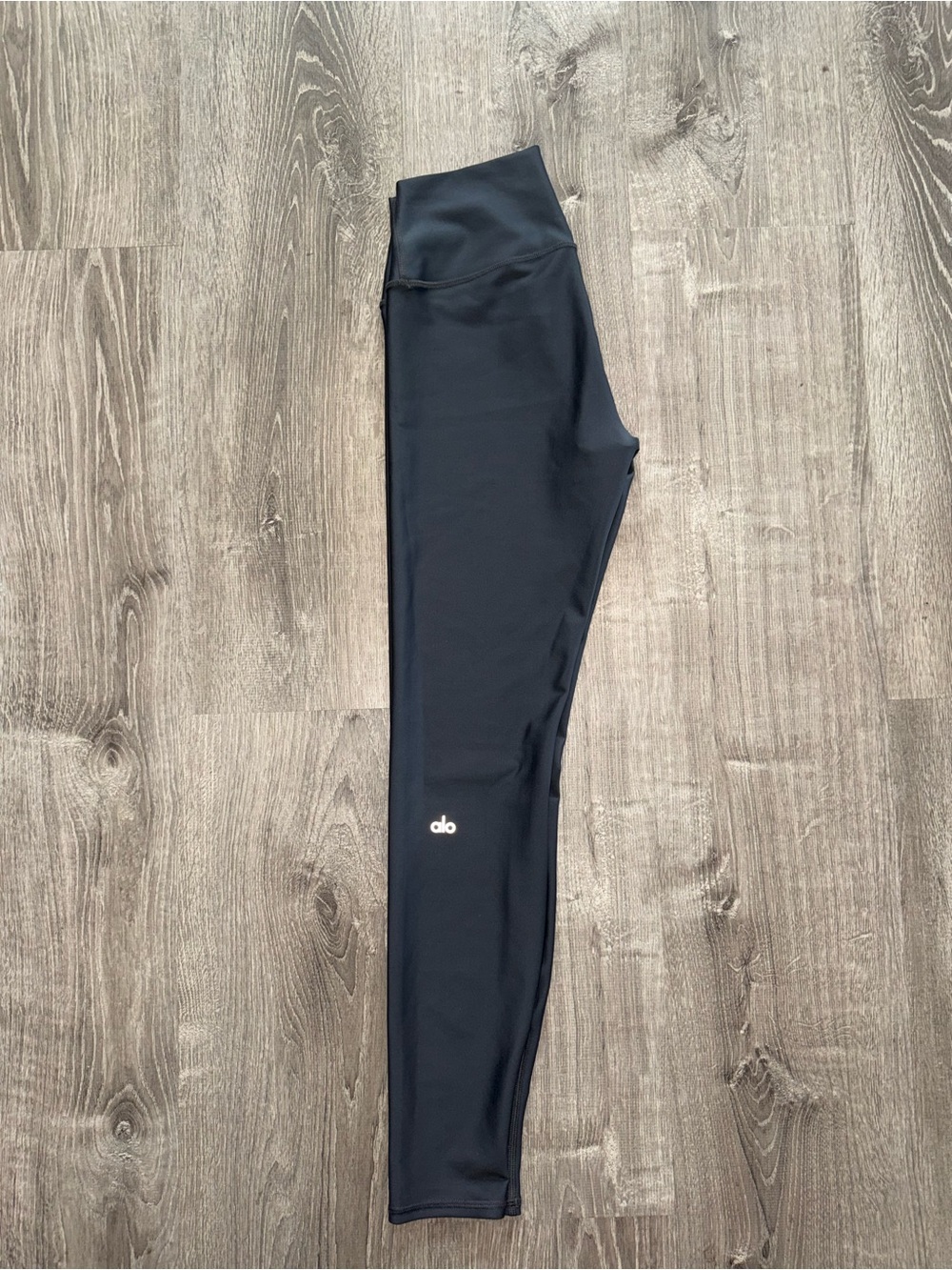 ALO Yoga women’s  High-Rise Performance Leggings